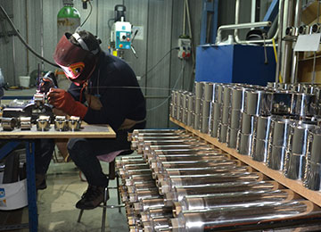 Atelier de fabrication d'ascenseurs de piscine à Blautec, Igualada