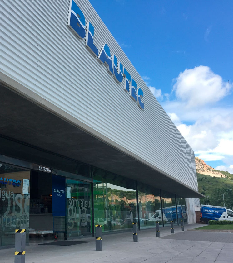 Edificio central de Blautec en Igualada